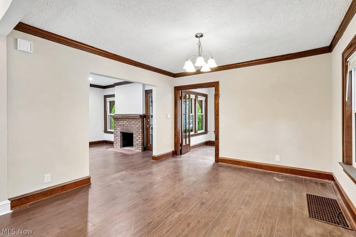 2030 E 228th Street Euclid OH 44117