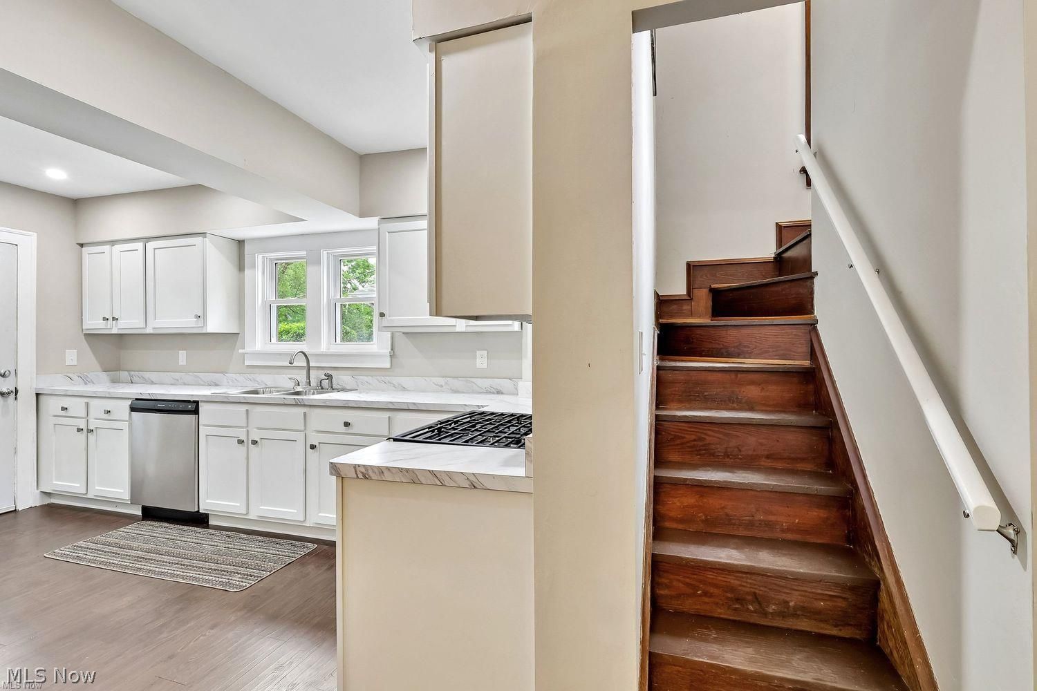 2030 E 228th Street Euclid OH 44117