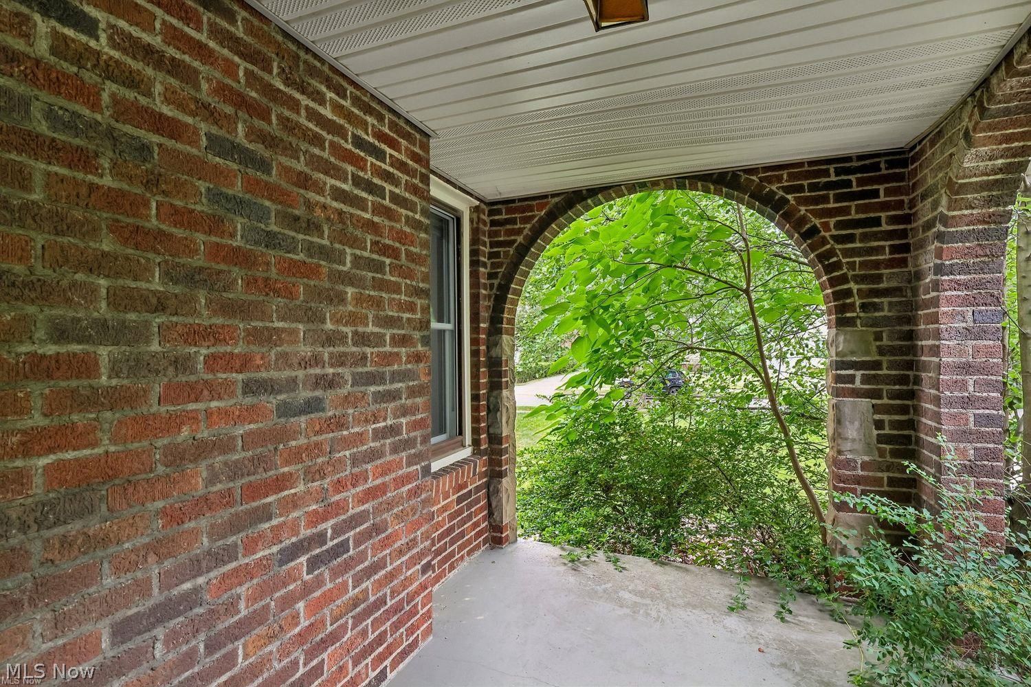 2030 E 228th Street Euclid OH 44117