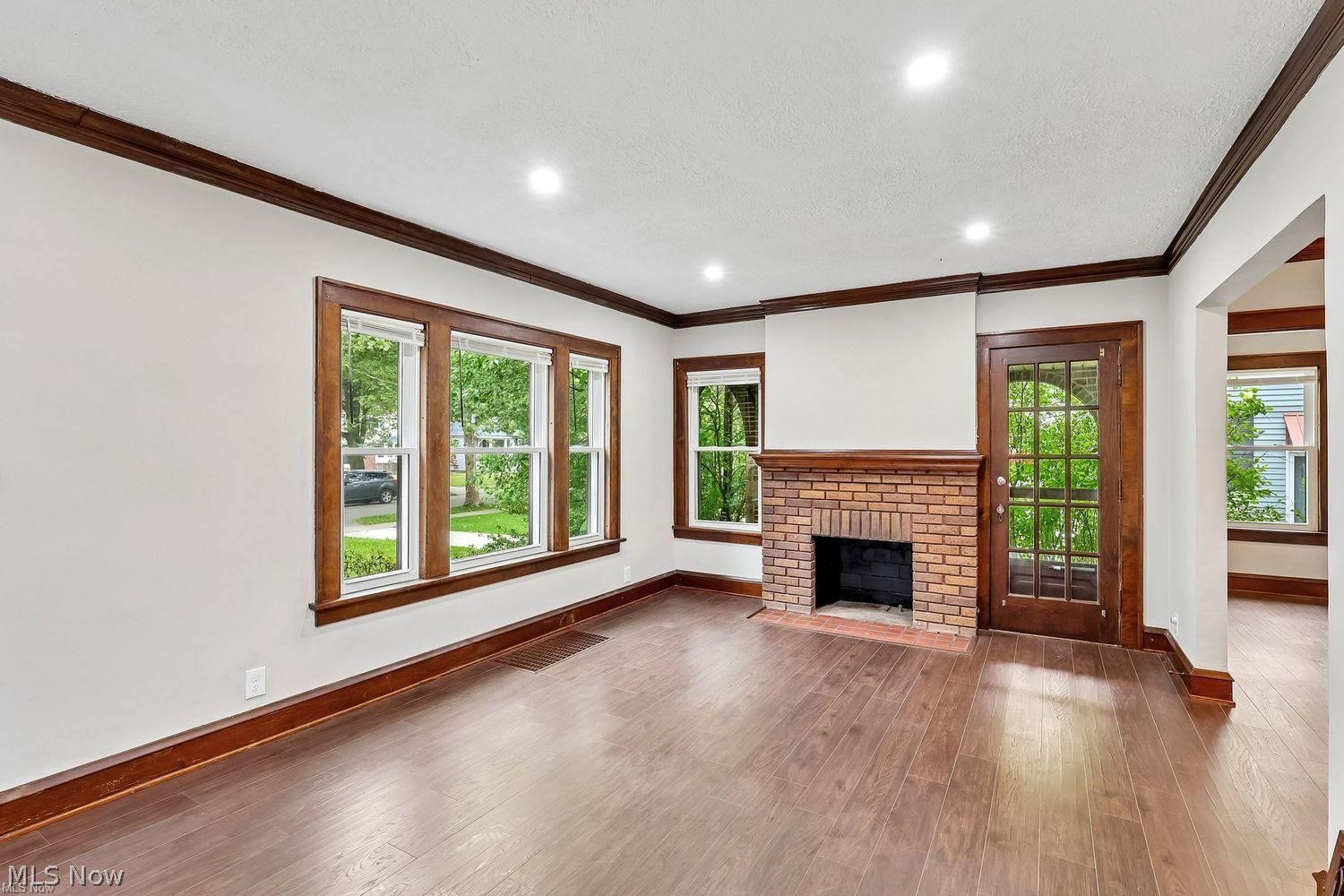 2030 E 228th Street Euclid OH 44117