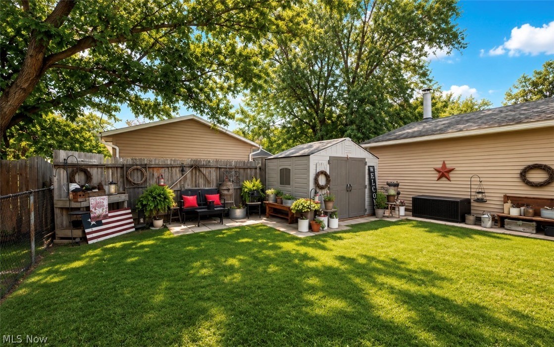 905 West Drive Sheffield Lake OH 44054