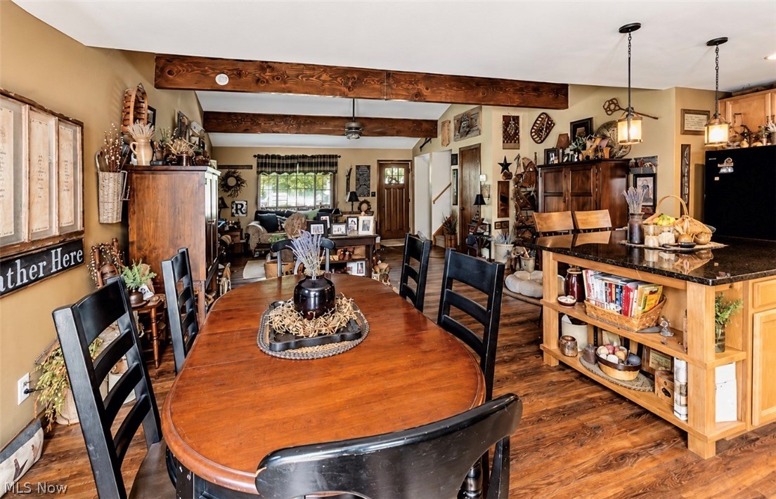 905 West Drive Sheffield Lake OH 44054
