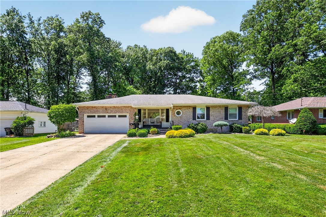 1124 Roseway Avenue SE Warren OH 44484