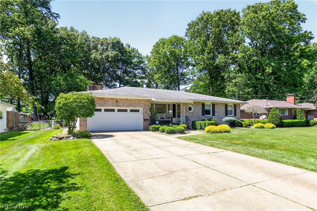 1124 Roseway Avenue SE Warren OH 44484