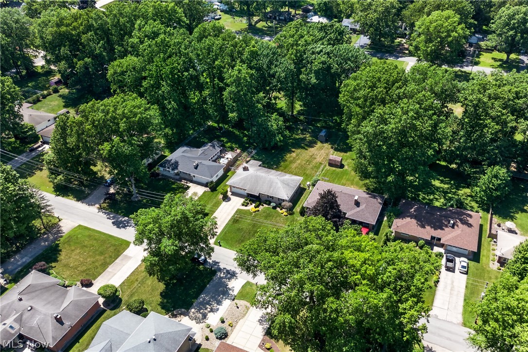 1124 Roseway Avenue SE Warren OH 44484