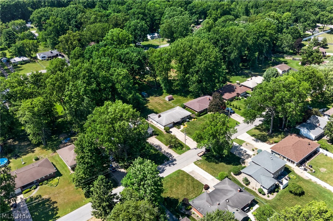 1124 Roseway Avenue SE Warren OH 44484