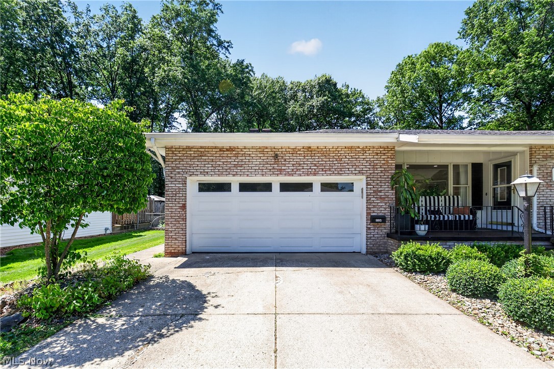 1124 Roseway Avenue SE Warren OH 44484