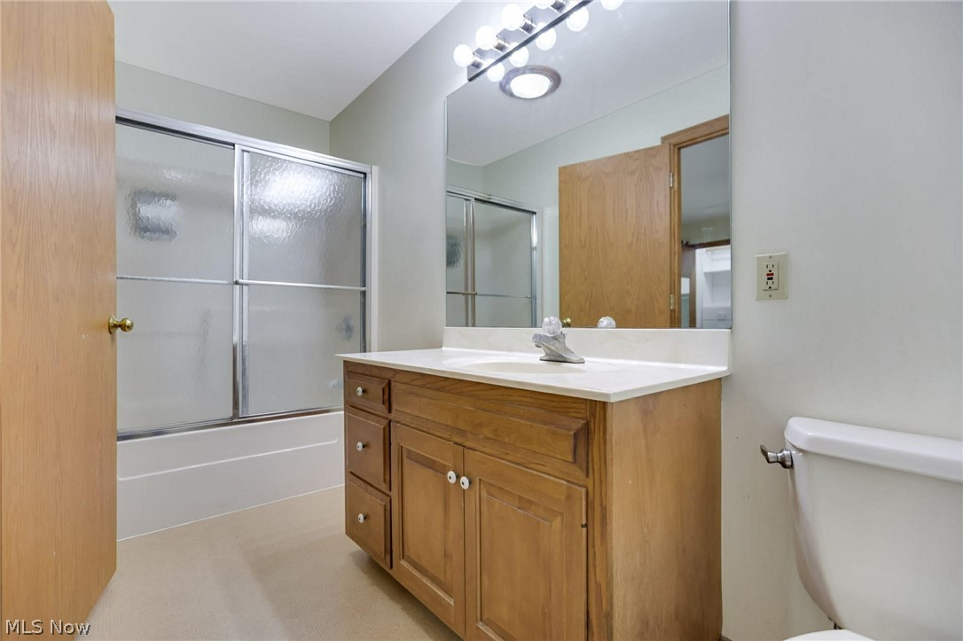 1760 Innisbrook Lane Zanesville OH 43701