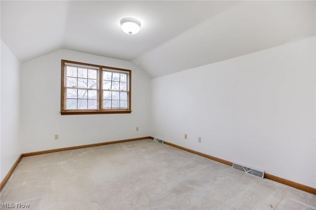 1760 Innisbrook Lane Zanesville OH 43701