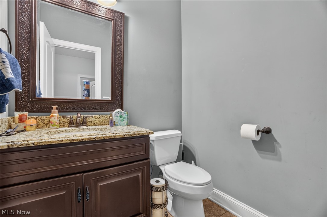 9609 Cliffview Street NW Clinton OH 44216