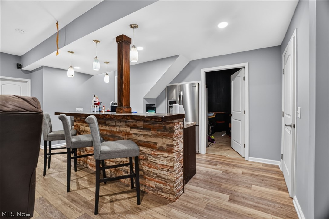 9609 Cliffview Street NW Clinton OH 44216