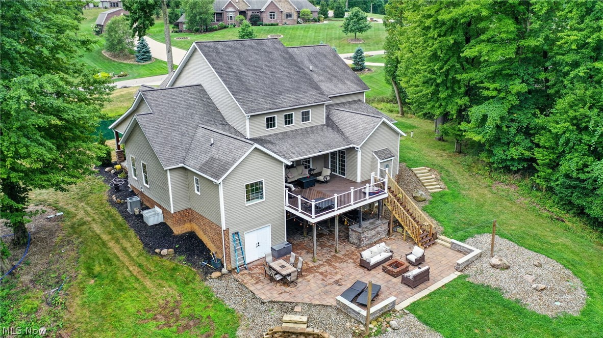 9609 Cliffview Street NW Clinton OH 44216