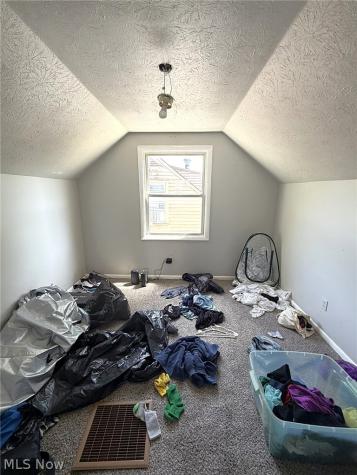 4180 E 148th Street Cleveland OH 44128