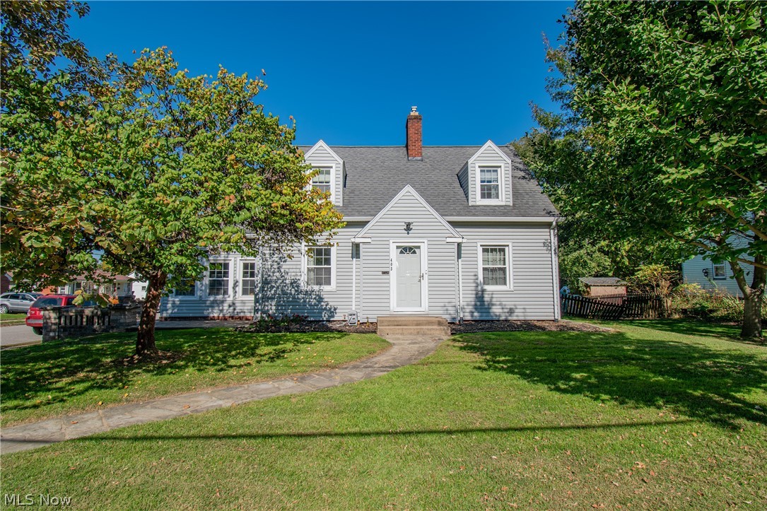 403 E Paradise Street Orrville OH 44667
