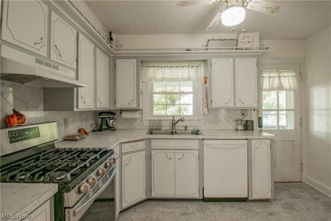 403 E Paradise Street Orrville OH 44667