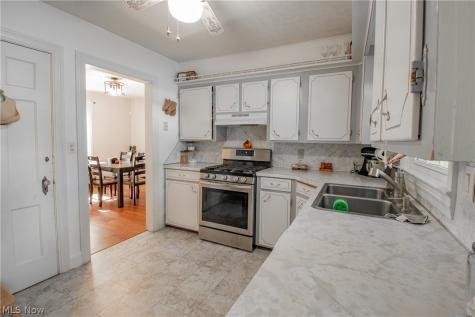 403 E Paradise Street Orrville OH 44667
