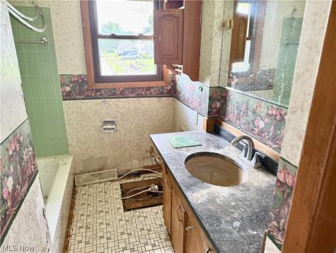 1201 Benskin Avenue SW Canton OH 44710