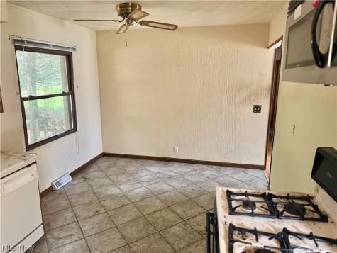 1201 Benskin Avenue SW Canton OH 44710