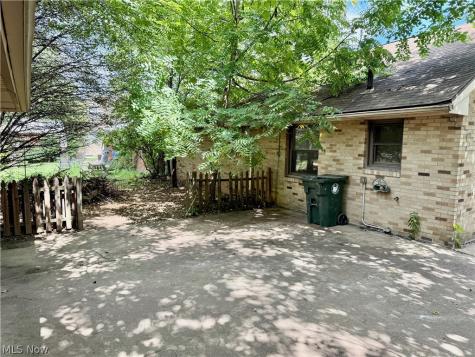 1201 Benskin Avenue SW Canton OH 44710