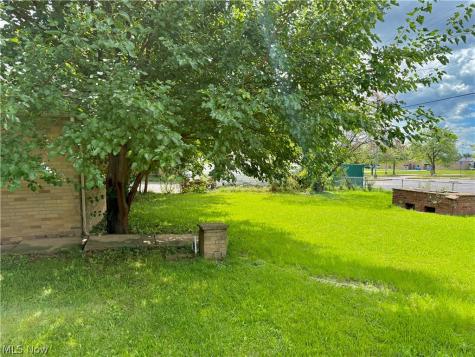 1201 Benskin Avenue SW Canton OH 44710