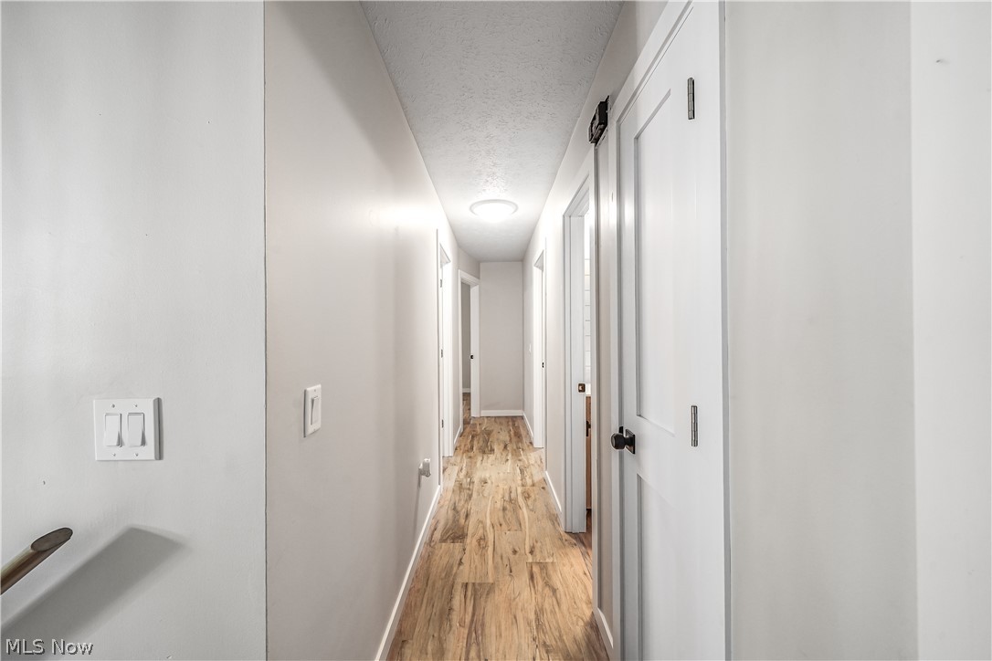 9564 Wolf Road Windham OH 44288