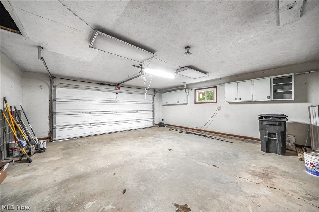 9564 Wolf Road Windham OH 44288