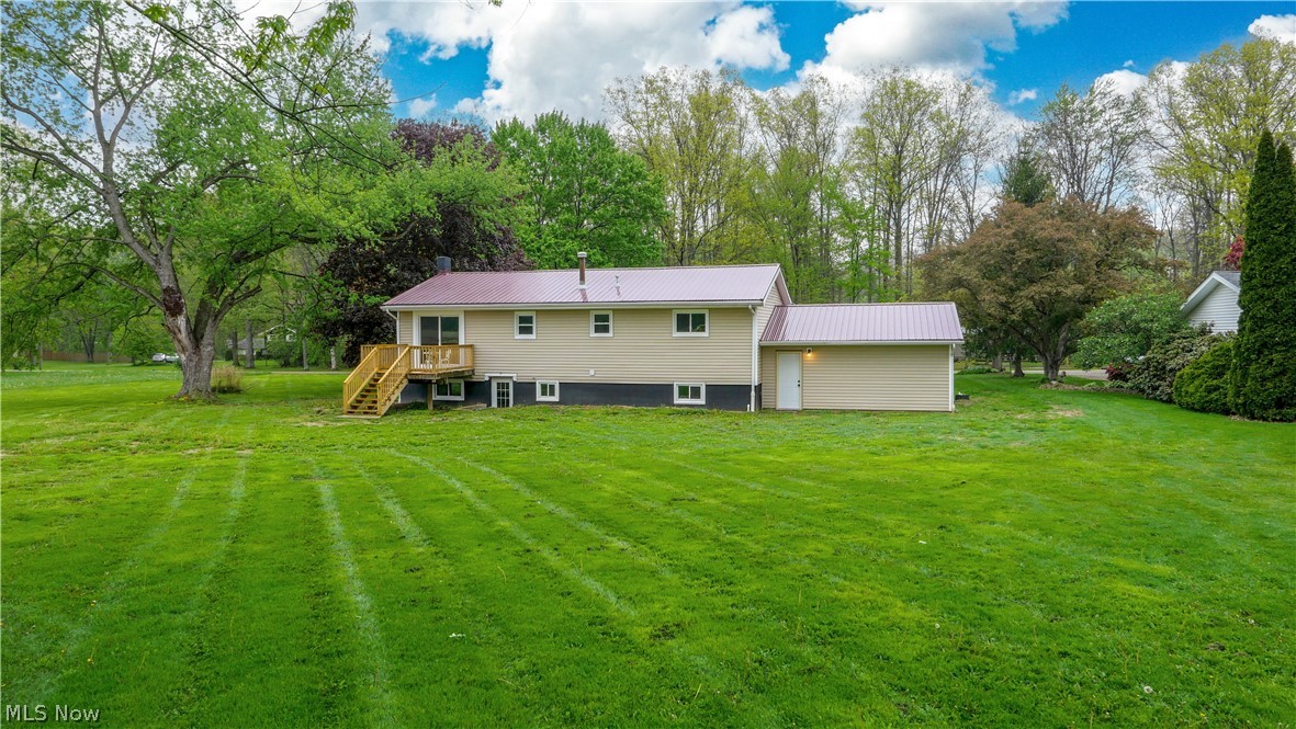 9564 Wolf Road Windham OH 44288