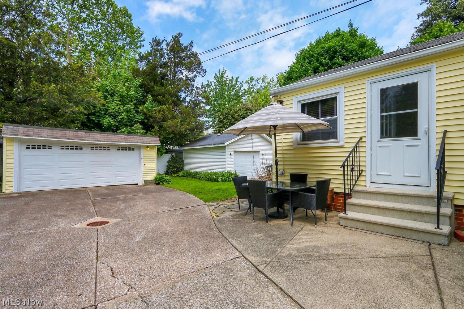 1158 Avondale Road South Euclid OH 44121