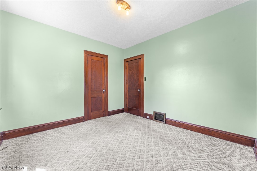 16 S State Street Rittman OH 44270