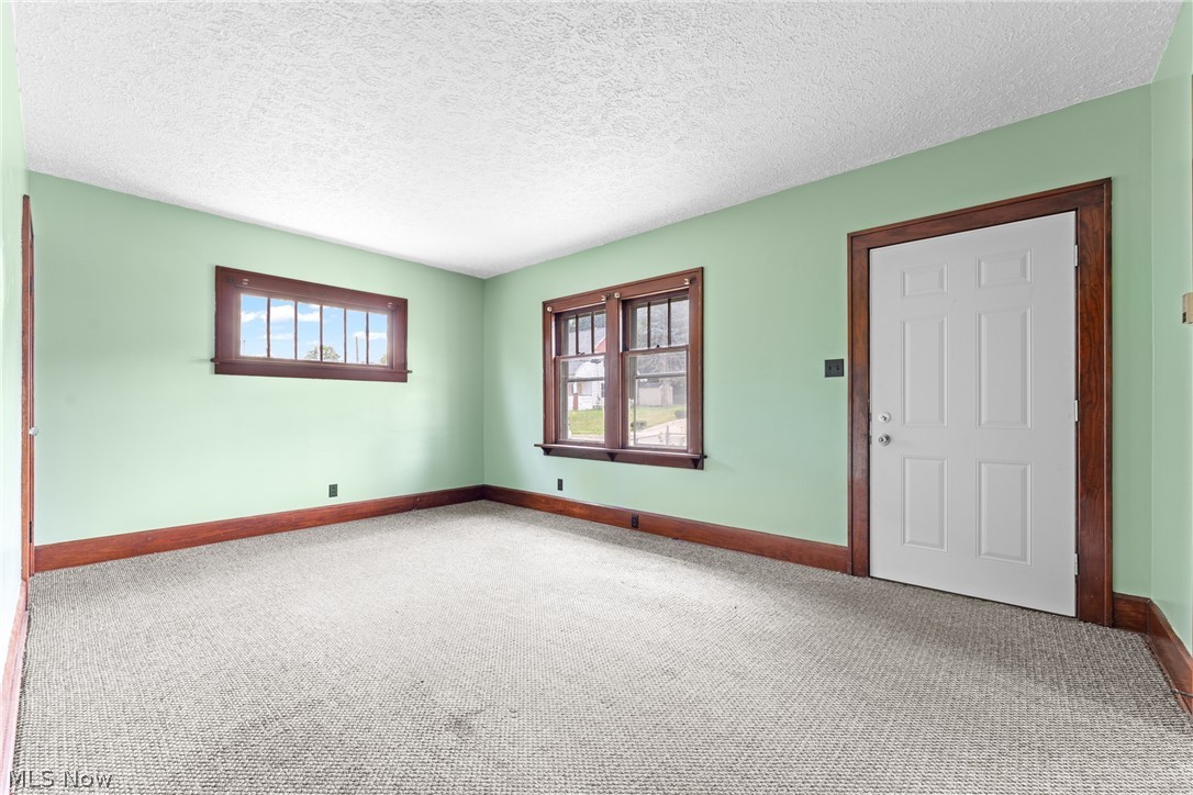 16 S State Street Rittman OH 44270