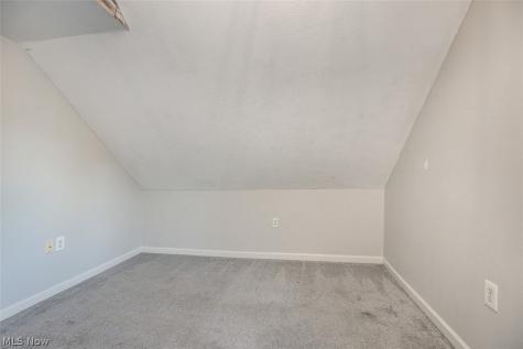 12904 Kadel Avenue Cleveland OH 44135