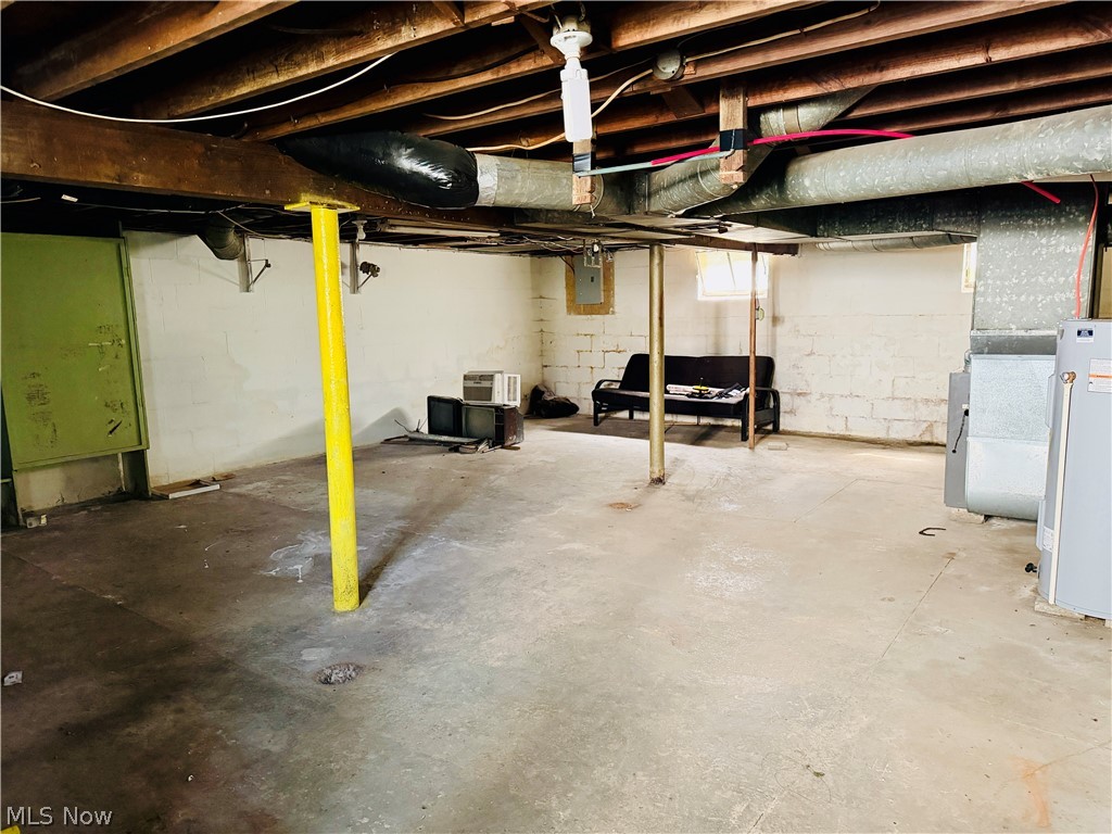 2309 Commercial Avenue Mingo Junction OH 43938