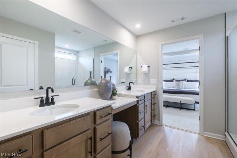 111 Country Meadow Lane Wadsworth OH 44281
