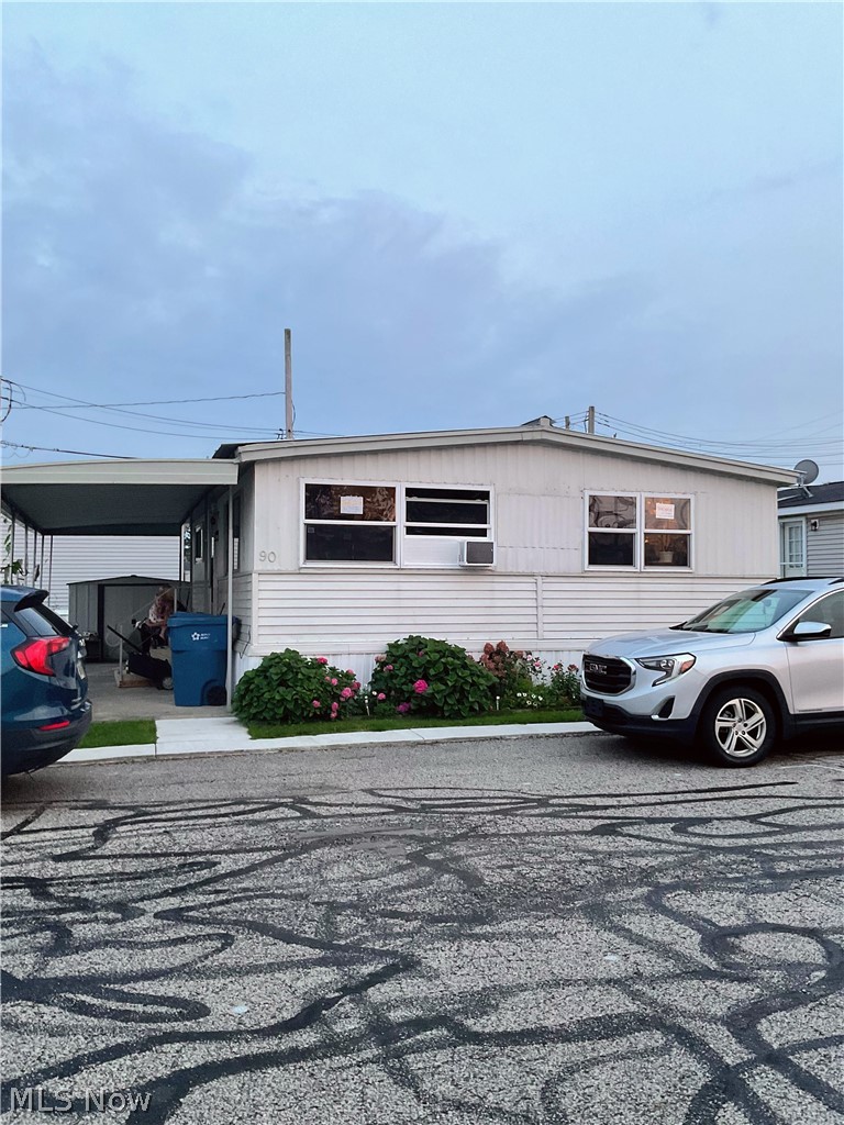 25021 Aurora Road Bedford Heights OH 44146