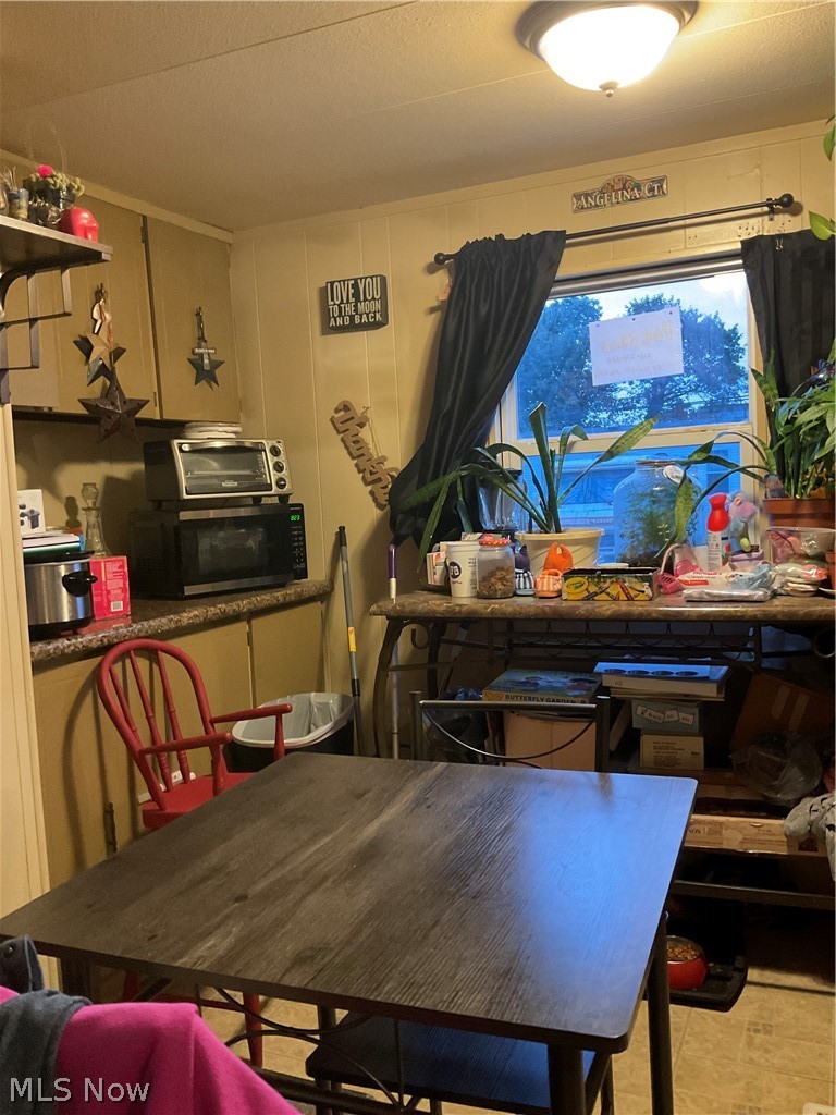 25021 Aurora Road Bedford Heights OH 44146