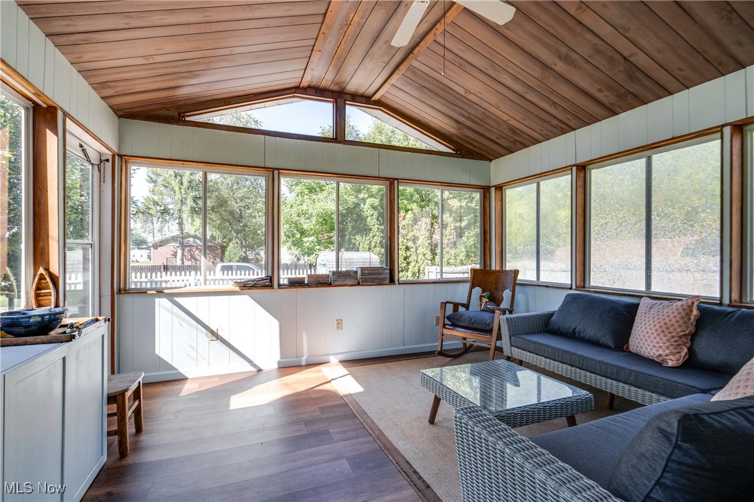 3076 N Turkeyfoot Road Akron OH 44319