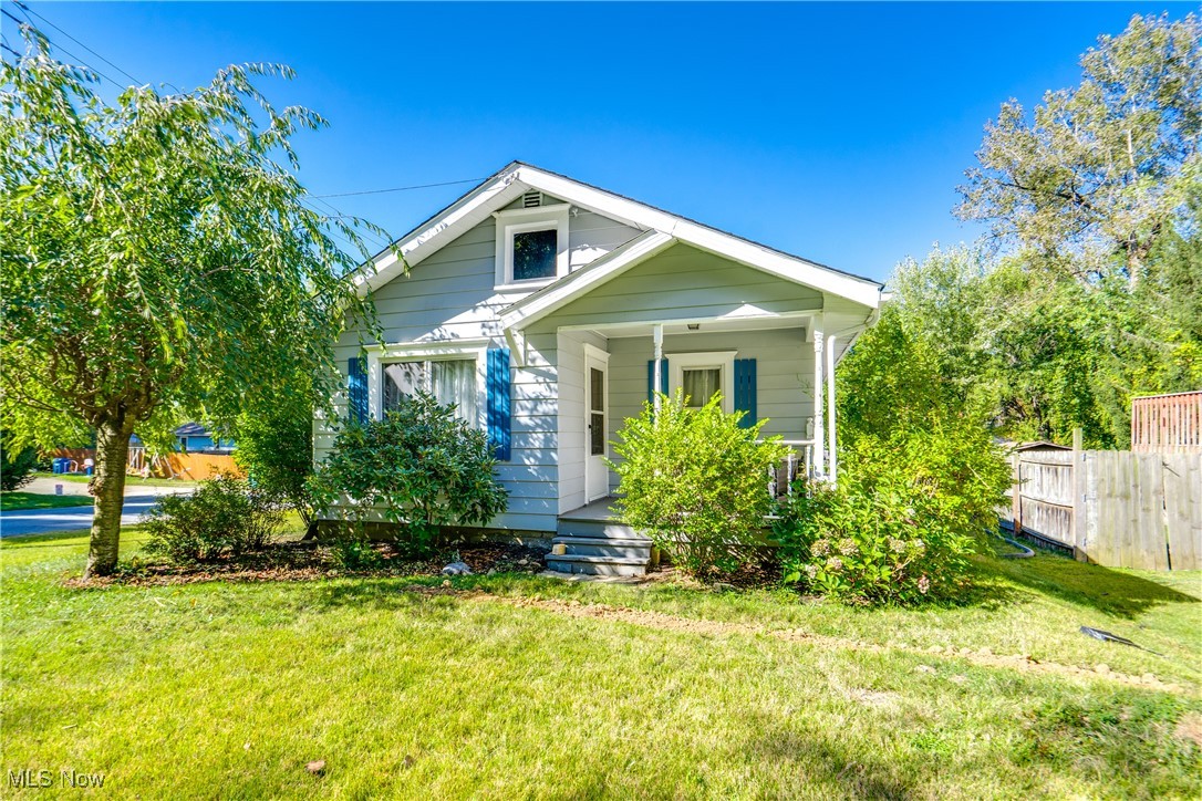 3076 N Turkeyfoot Road Akron OH 44319