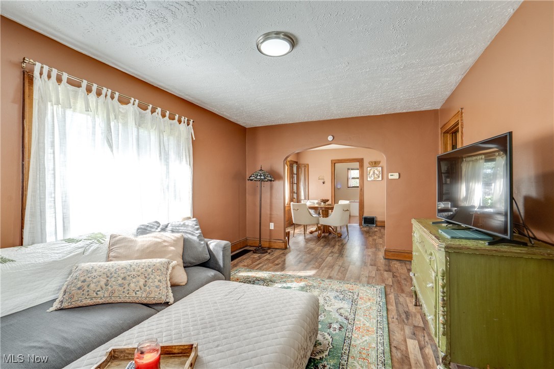 3076 N Turkeyfoot Road Akron OH 44319