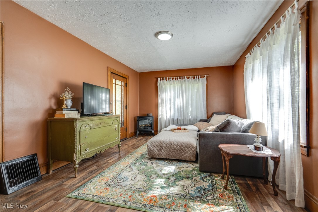 3076 N Turkeyfoot Road Akron OH 44319