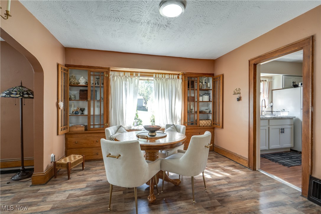 3076 N Turkeyfoot Road Akron OH 44319