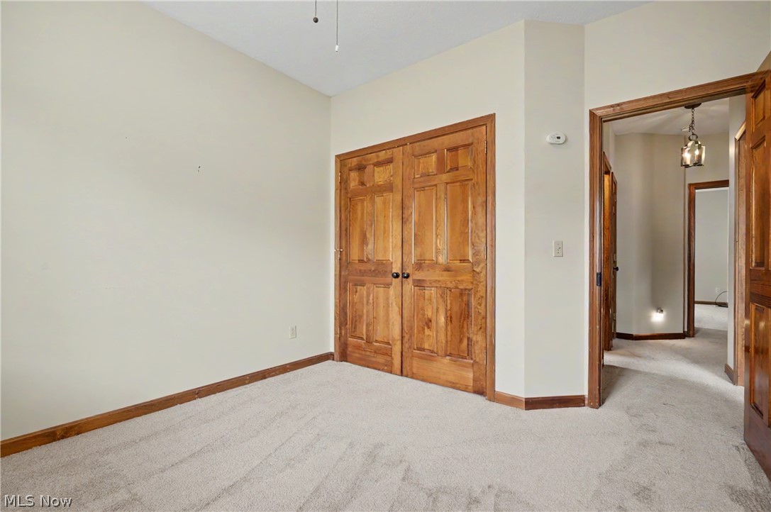 268 S Bayshore Drive Columbiana OH 44408