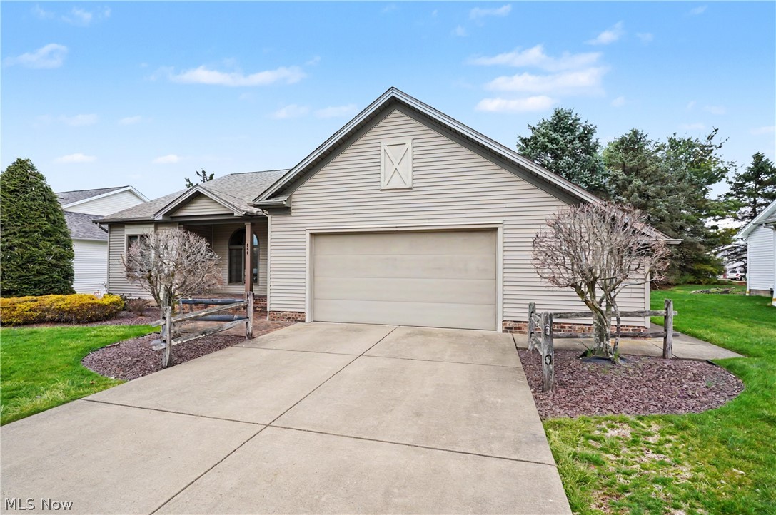 268 S Bayshore Drive Columbiana OH 44408