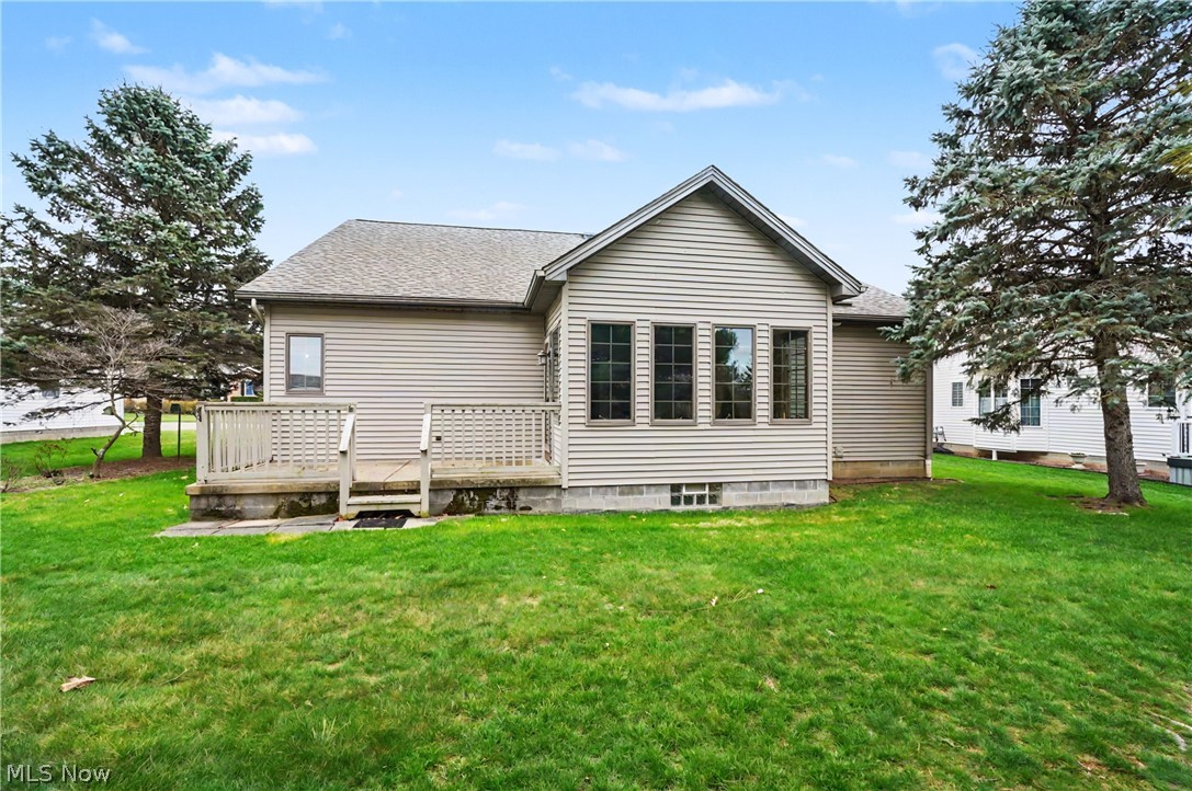 268 S Bayshore Drive Columbiana OH 44408