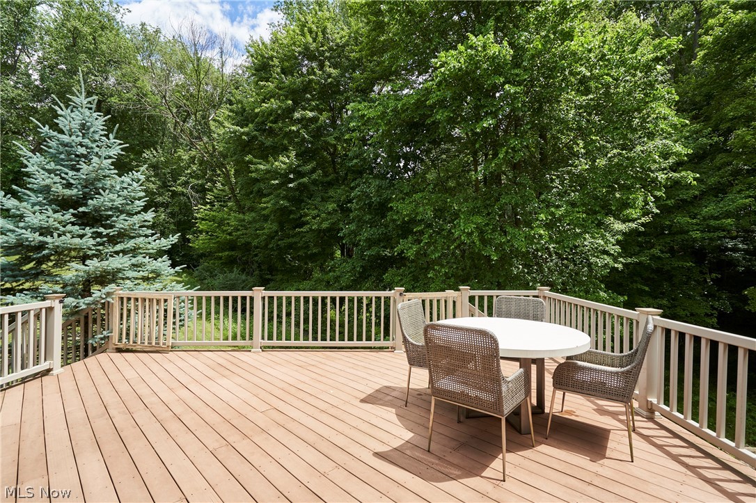 5541 Silver Fox Circle Clinton OH 44216