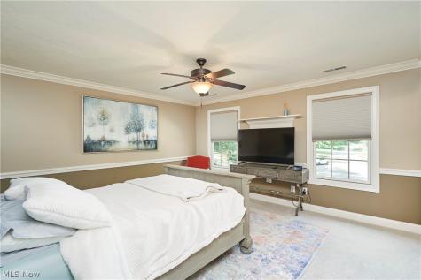 5541 Silver Fox Circle Clinton OH 44216