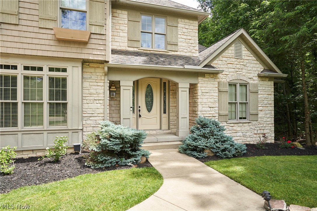 5541 Silver Fox Circle Clinton OH 44216