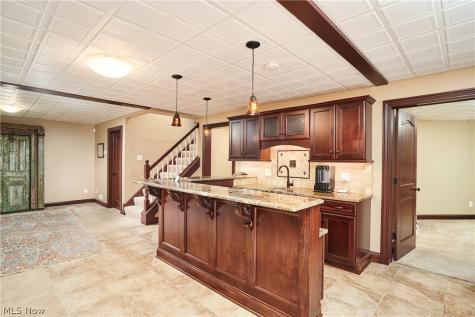 5541 Silver Fox Circle Clinton OH 44216