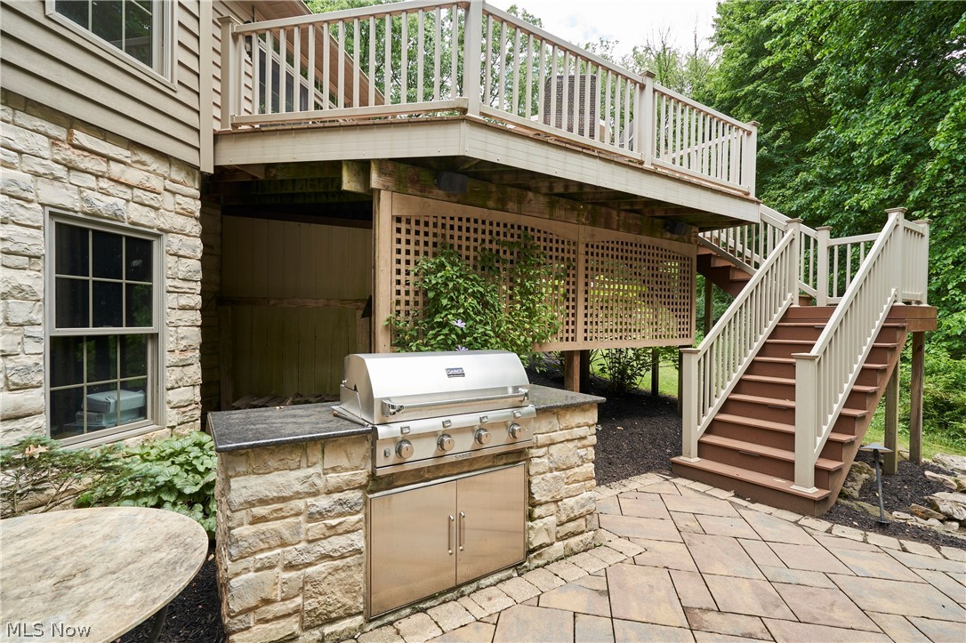 5541 Silver Fox Circle Clinton OH 44216