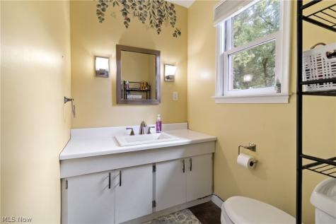 148 Starkdale Road Steubenville OH 43953