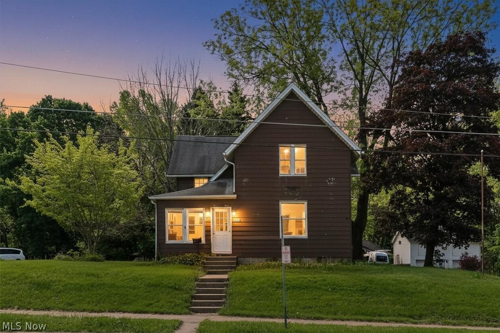 523 Franklin Avenue Salem OH 44460
